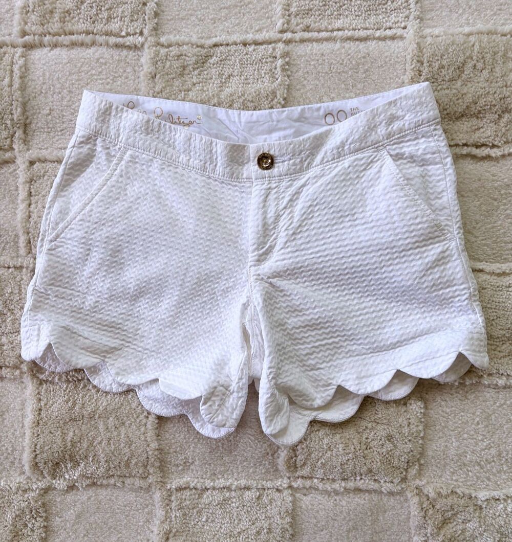 Lilly Pulitzer Buttercup Short Womens 00 Resort White Scallop Hem Cotton EUC
